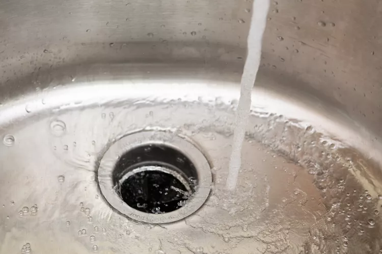 Kako očistiti kuhinjsku drobilicu 